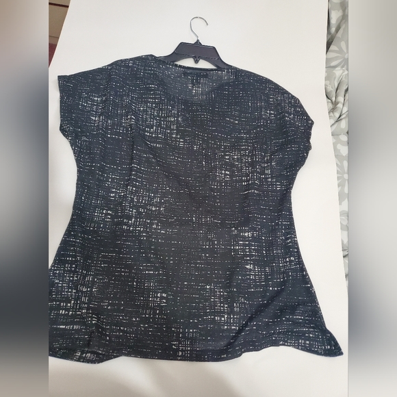 Kenneth Cole New York Blouse - Picture 2 of 4